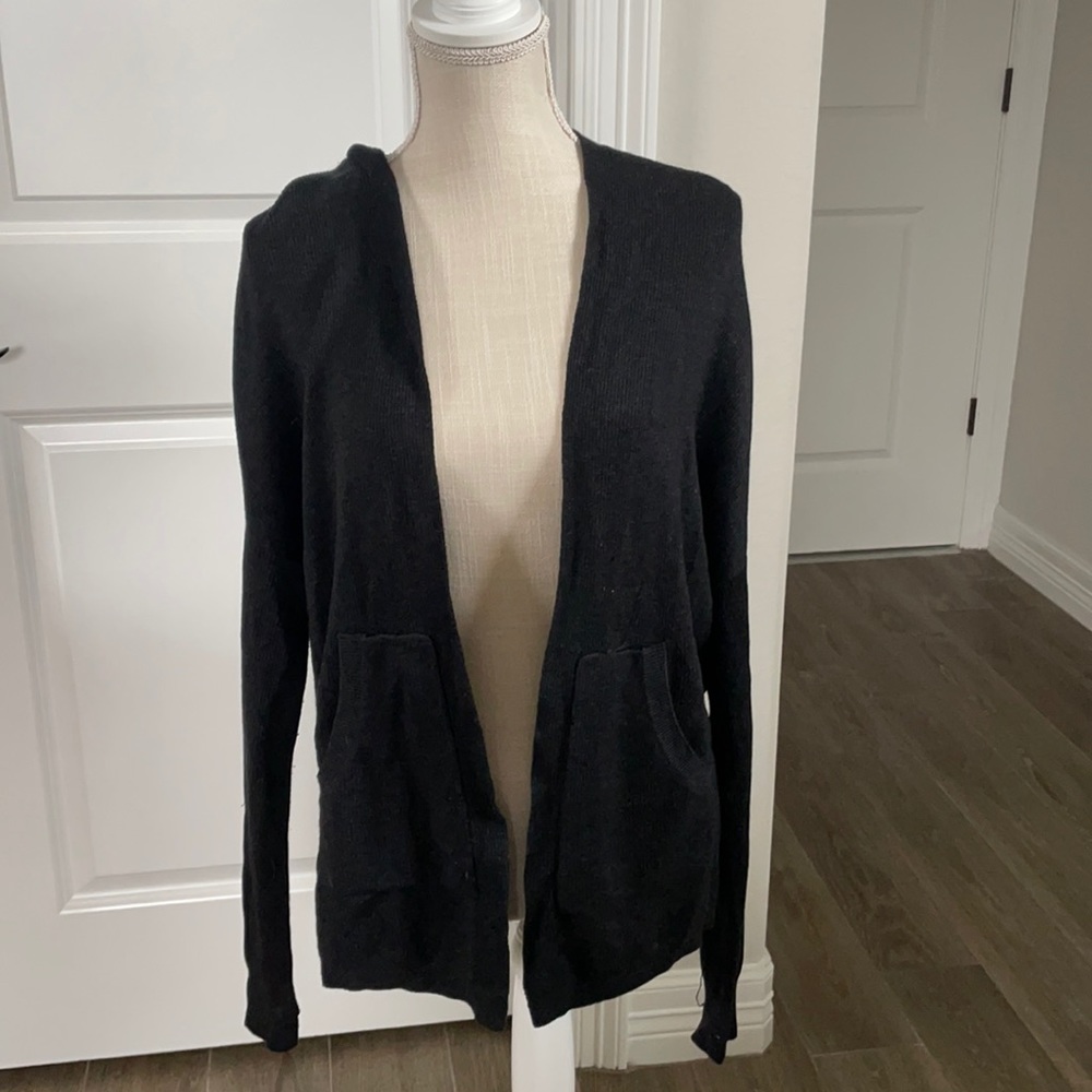 LuLulemon sweater